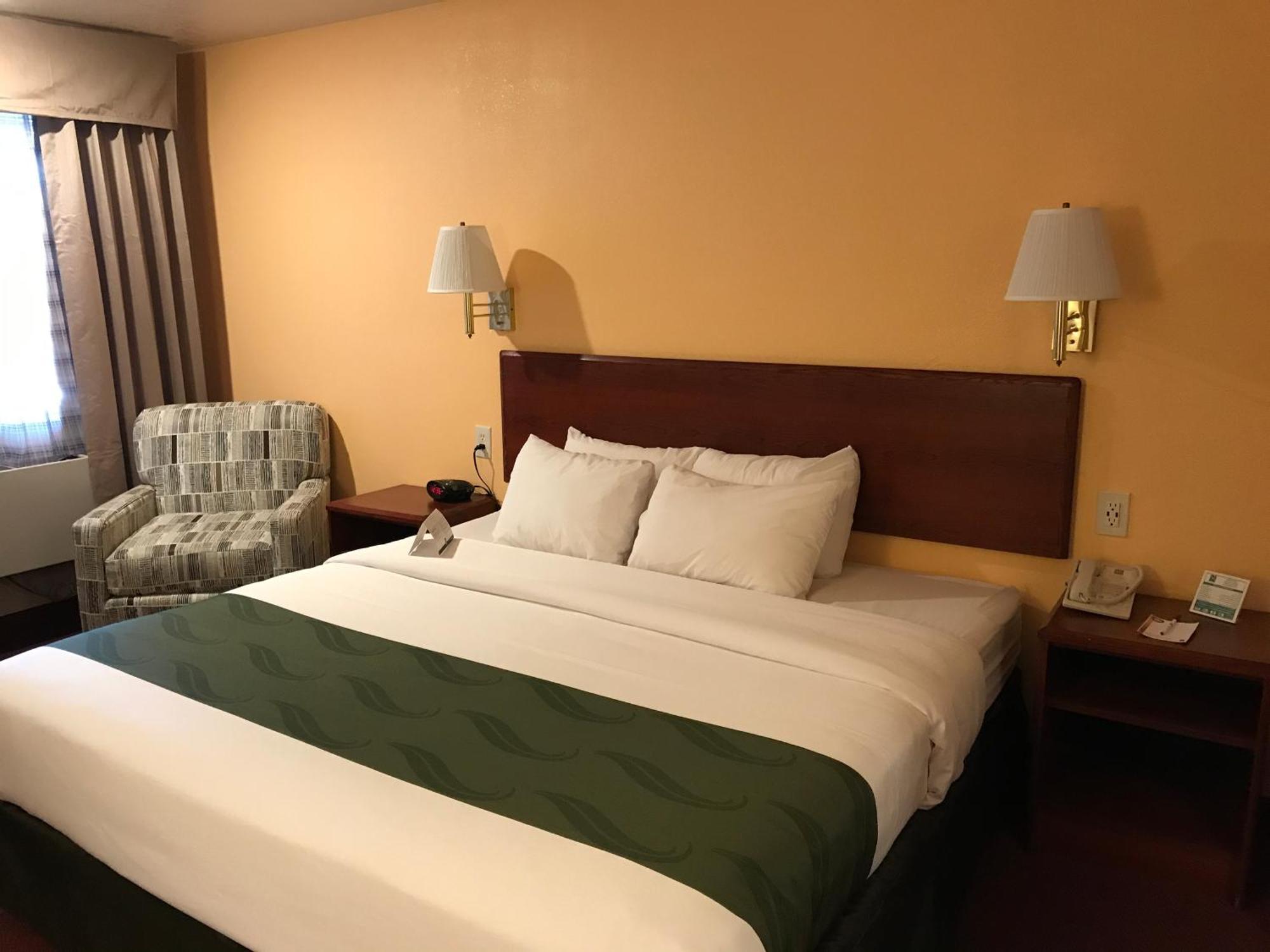 Quality Inn Cedar City - University Area Стая снимка